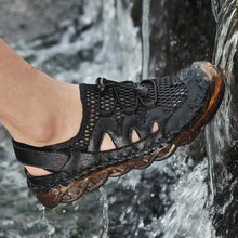 Load image into Gallery viewer, Men&#39;s Rubber Toe Cap Mesh Splicing Slippers Outdoor Water Sandals
