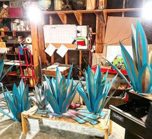 Load image into Gallery viewer, Anti-rust Metal Tequila Agave Plant
